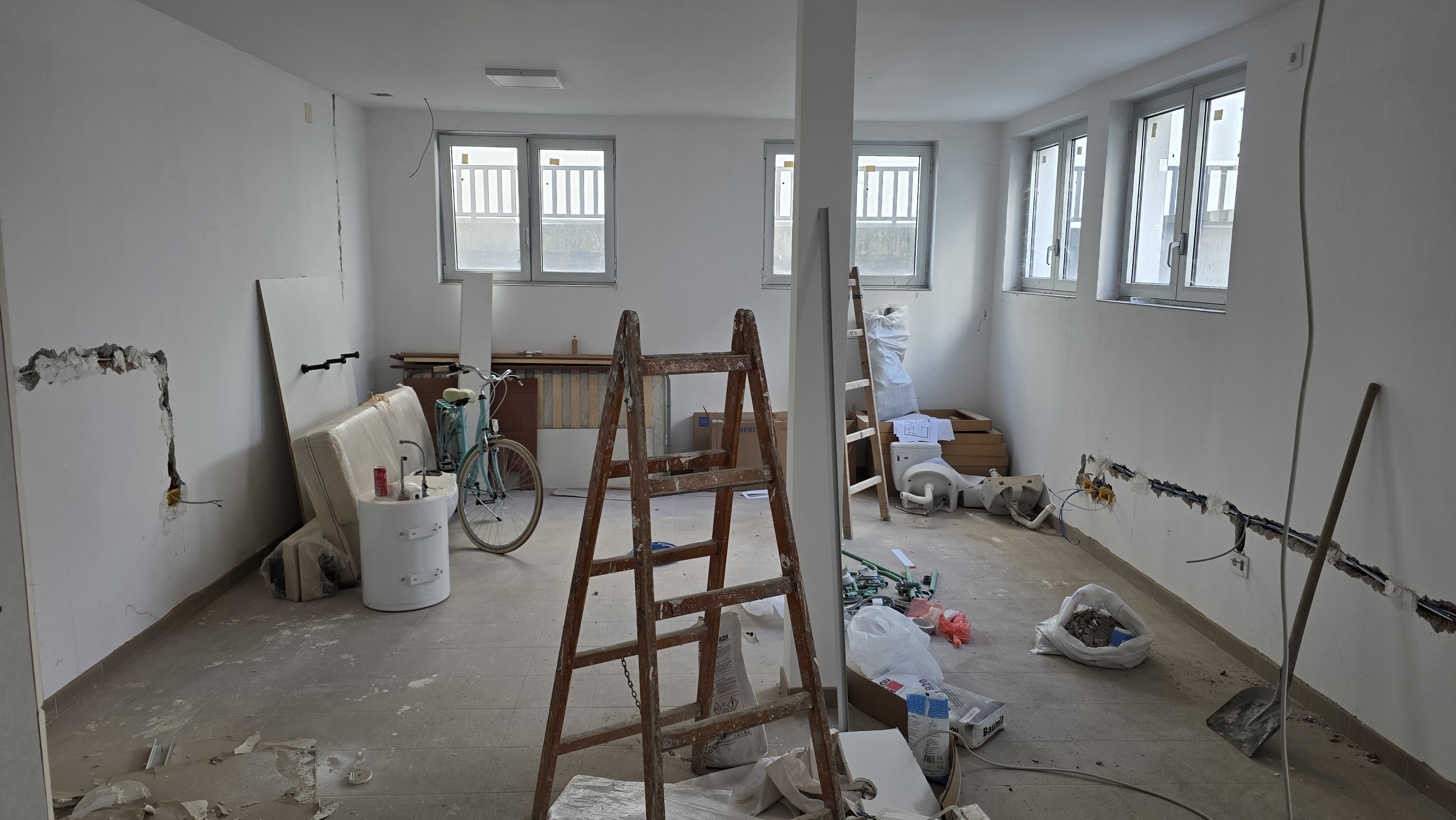 Rekonstrukcija stana: renoviranje i adaptacija stana na Dedinju