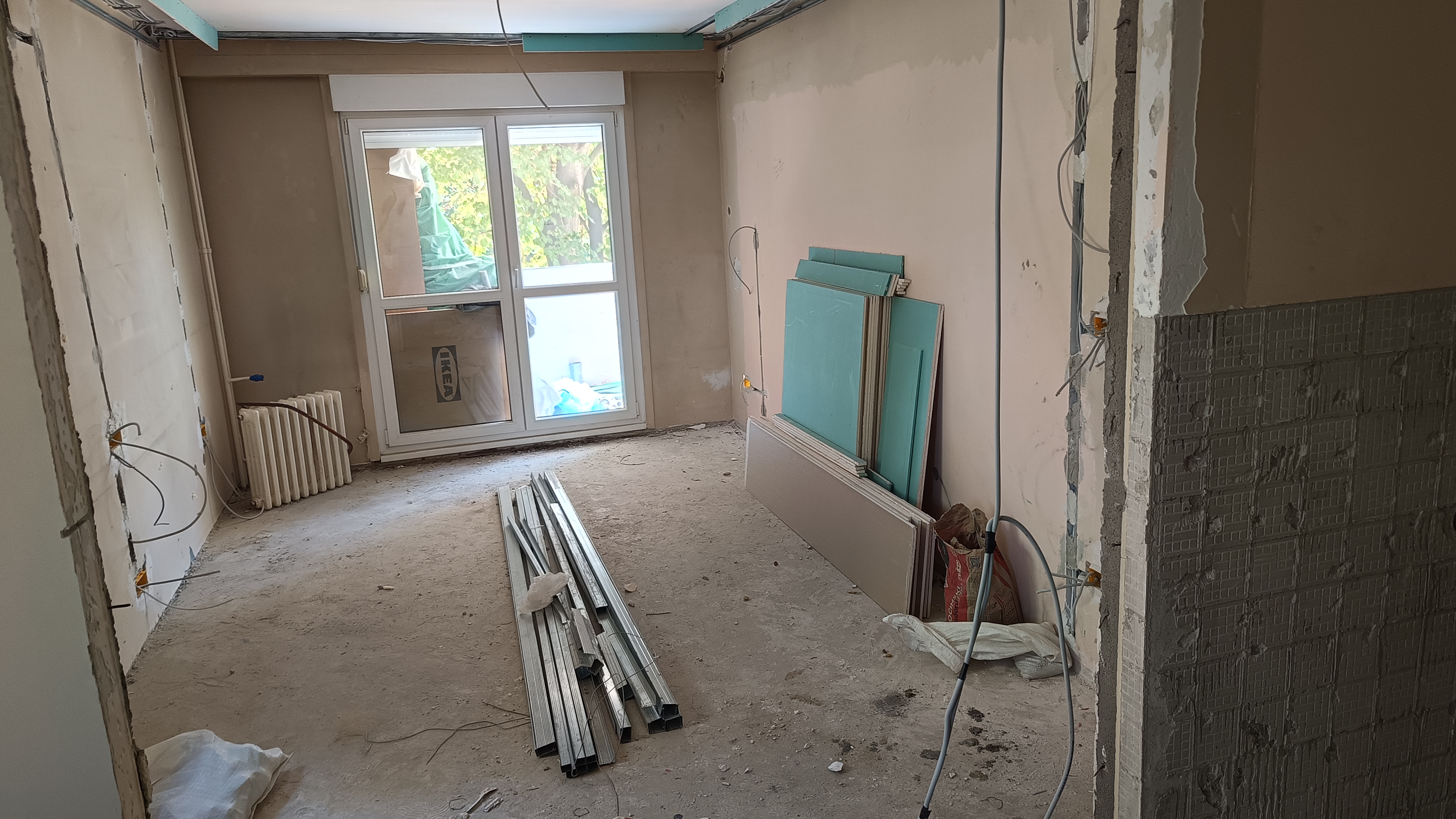 Rekonstrukcija stana: renoviranje i adaptacija stana na Miljakovcu