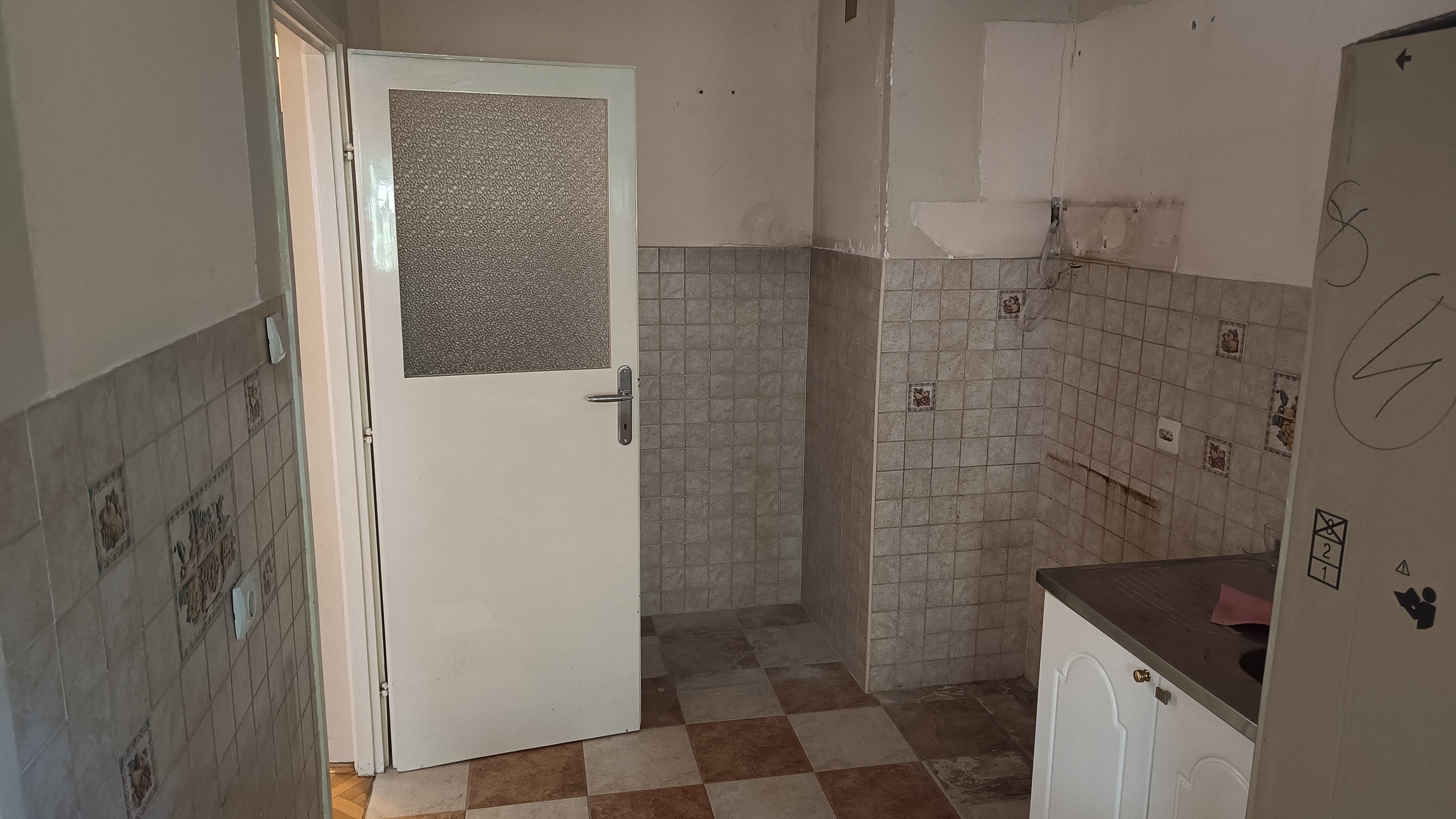 Rekonstrukcija stana: renoviranje i adaptacija stana na Miljakovcu