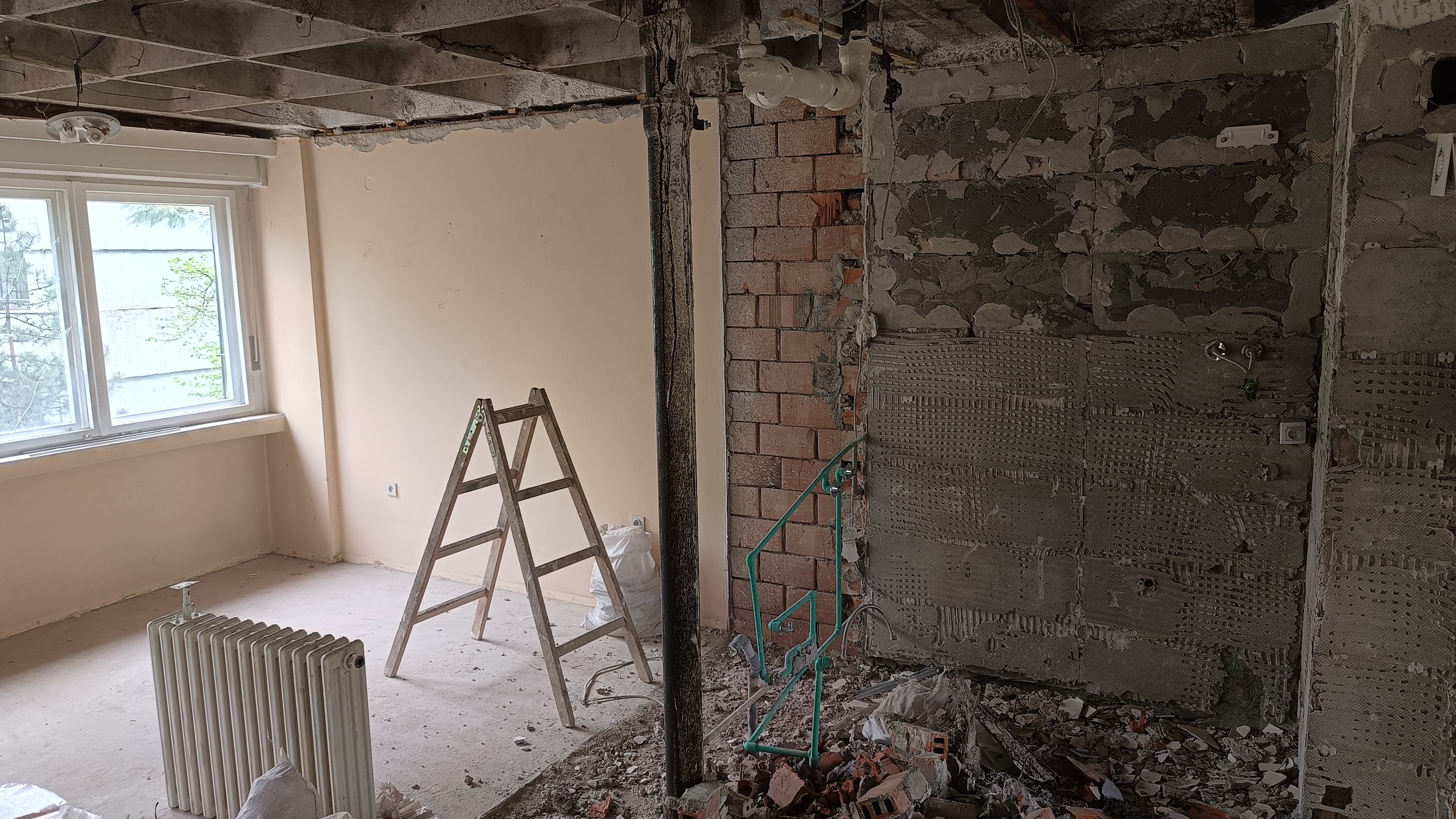 Rekonstrukcija stana: renoviranje i adaptacija stana u Narodnih heroja