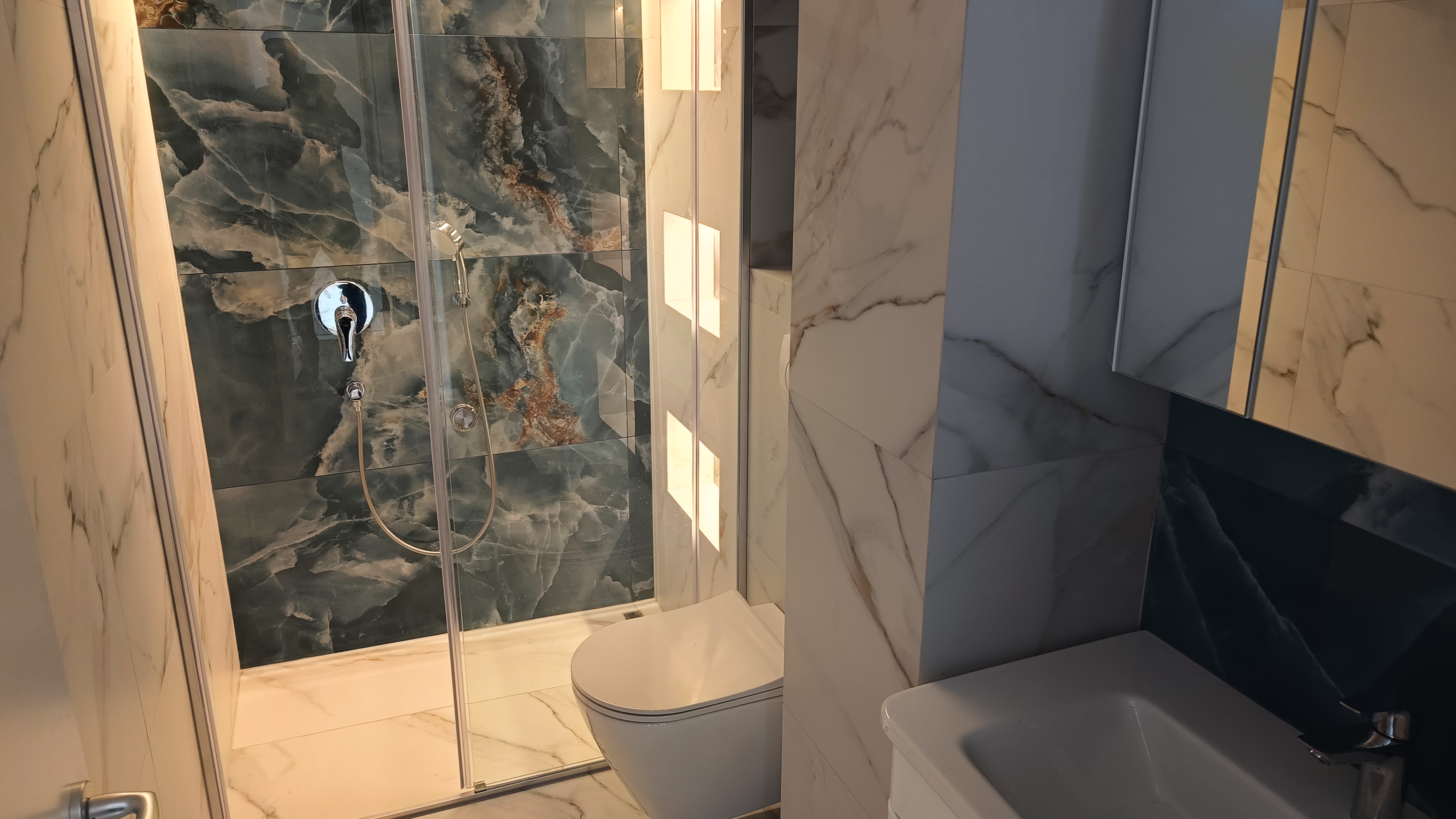 Rekonstrukcija stana: renoviranje i adaptacija stana u Narodnih heroja