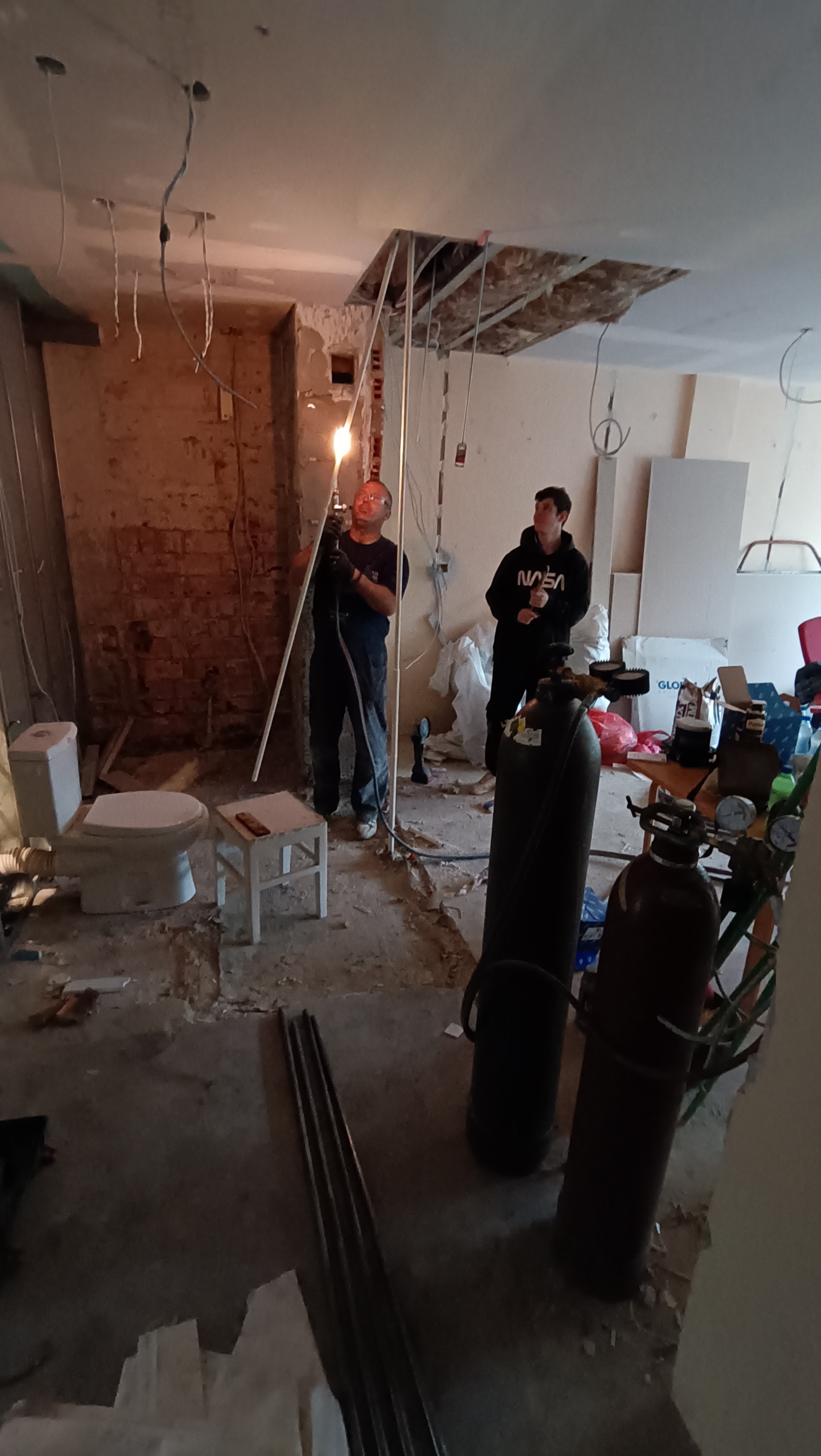 Rekonstrukcija stana na Miljakovcu - rekonstrukcija kupatila i funkcionalna reorganizacija prostora