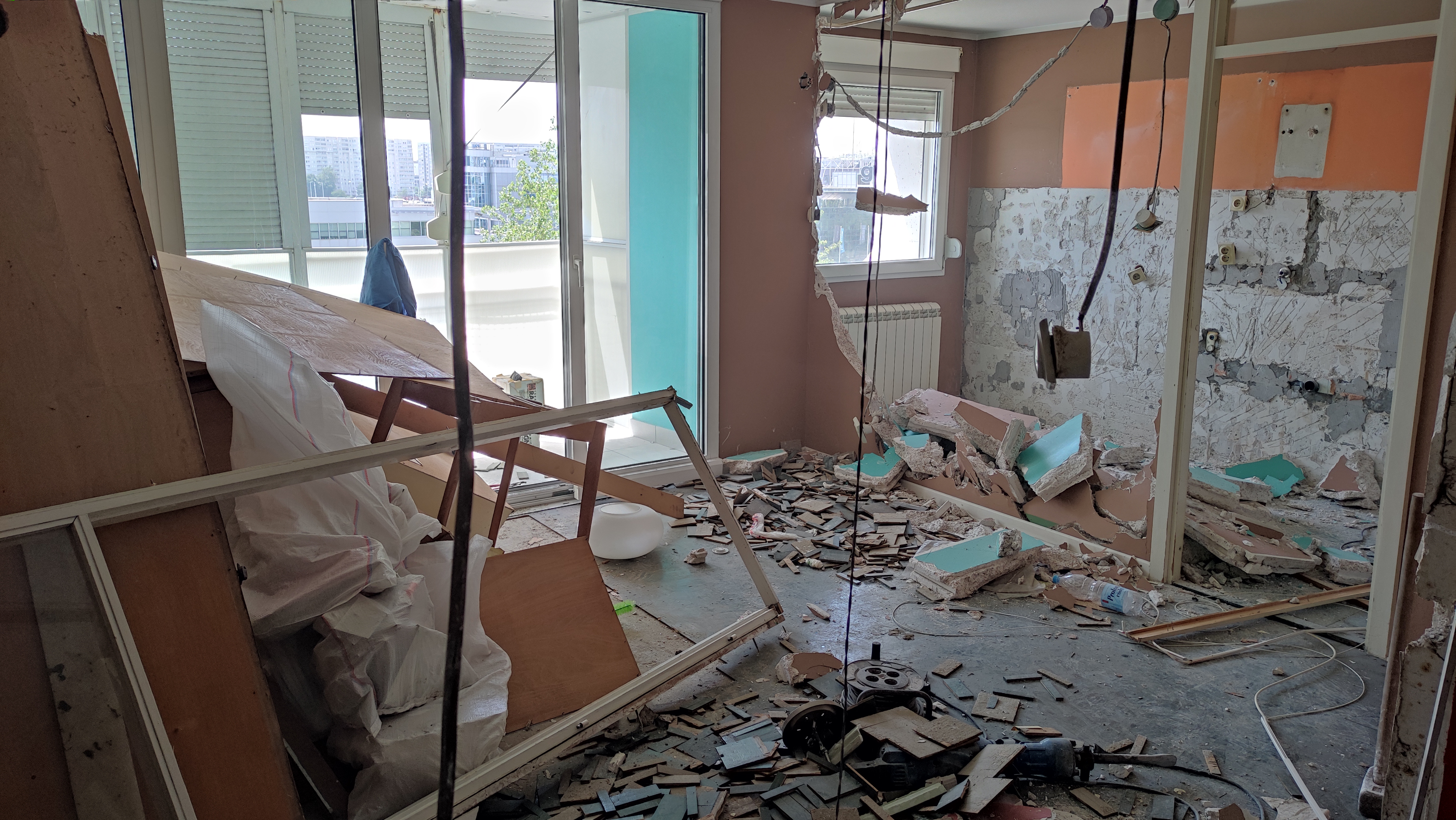 Rekonstrukcija stana: renoviranje i adaptacija stana u Beogradu